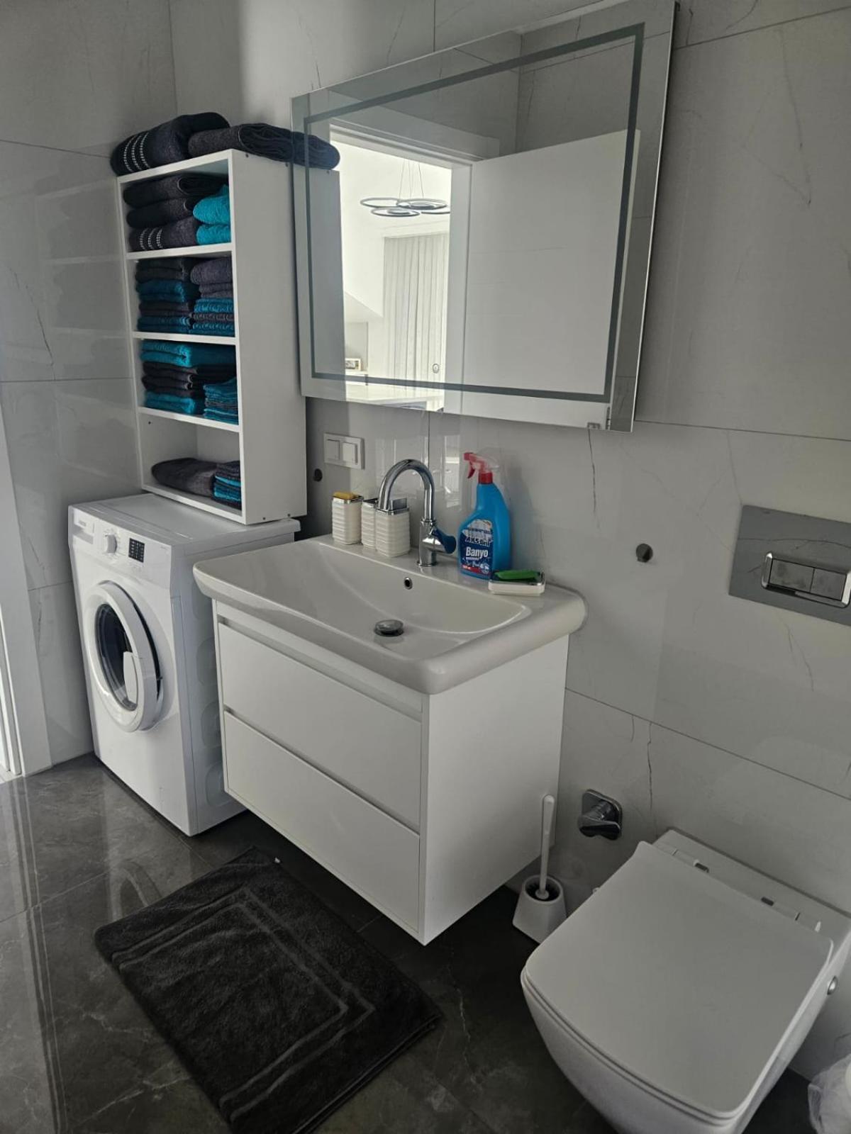 Modern Apartment In Very Quiet Location In Darica, Istanbul Exterior photo